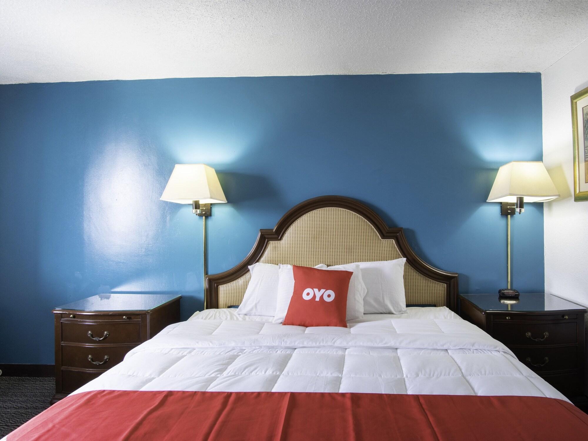 Oyo Hotel Hutchinson West 4Th Ave Экстерьер фото