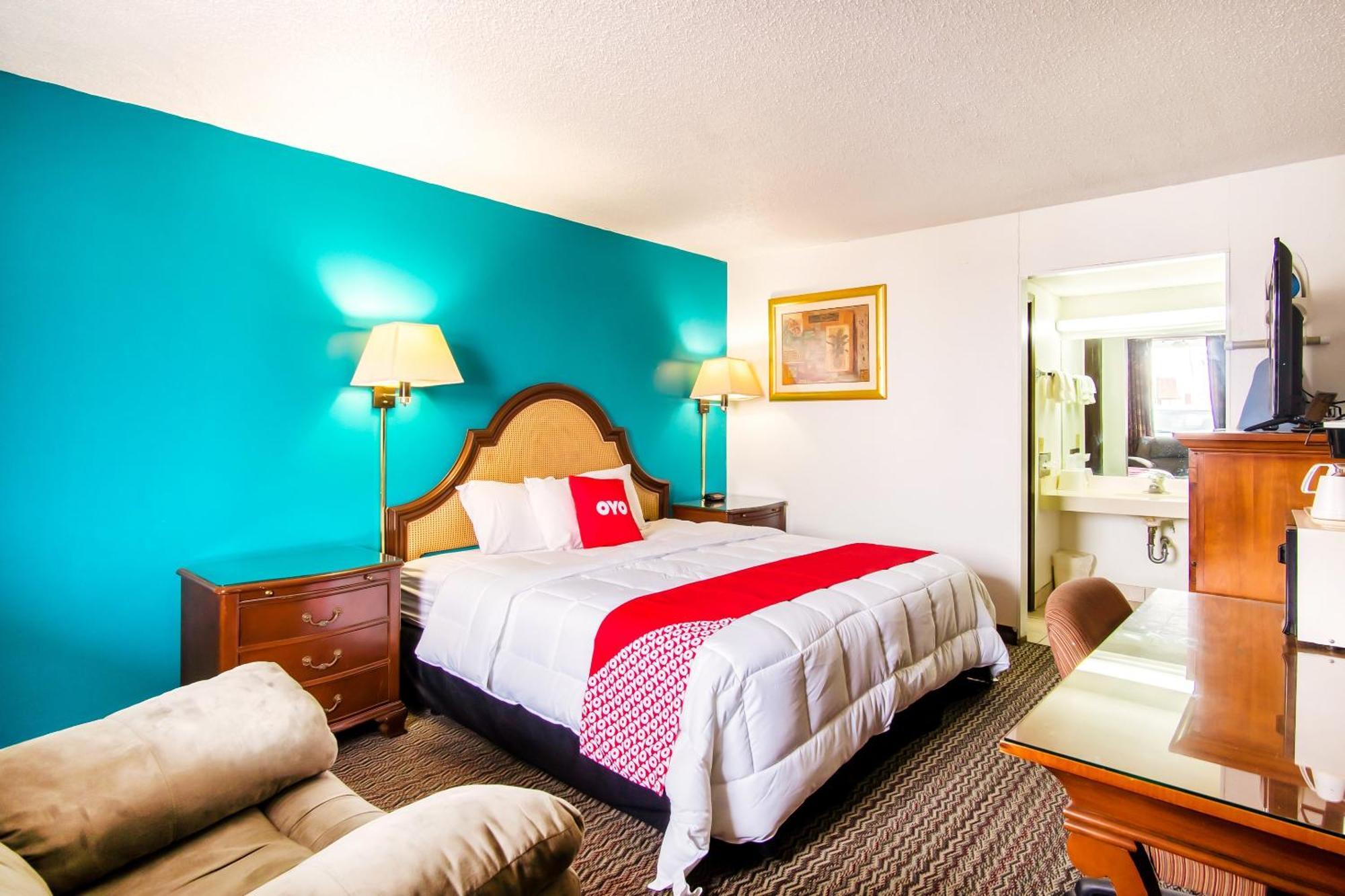 Oyo Hotel Hutchinson West 4Th Ave Экстерьер фото
