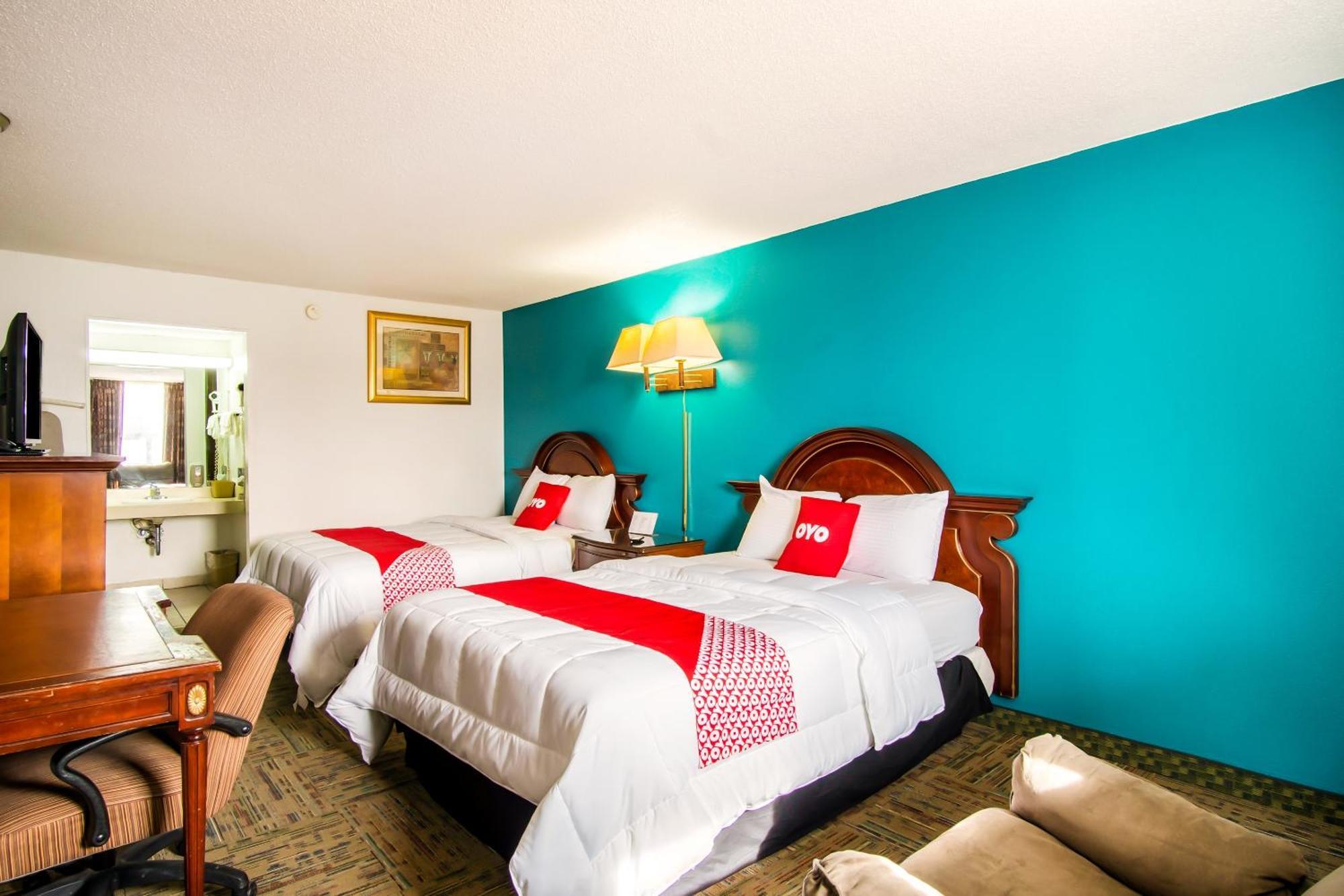 Oyo Hotel Hutchinson West 4Th Ave Экстерьер фото